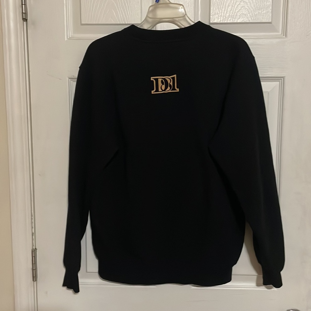 Sweatshirt - Picture 3 of 5